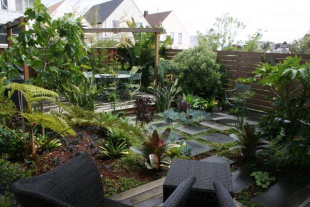 Smart Design Ideas for Small Backyards (9)