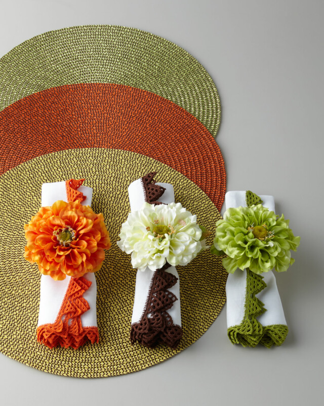 20 Festive Napkin Ring Ideas for Holiday Table Decoration