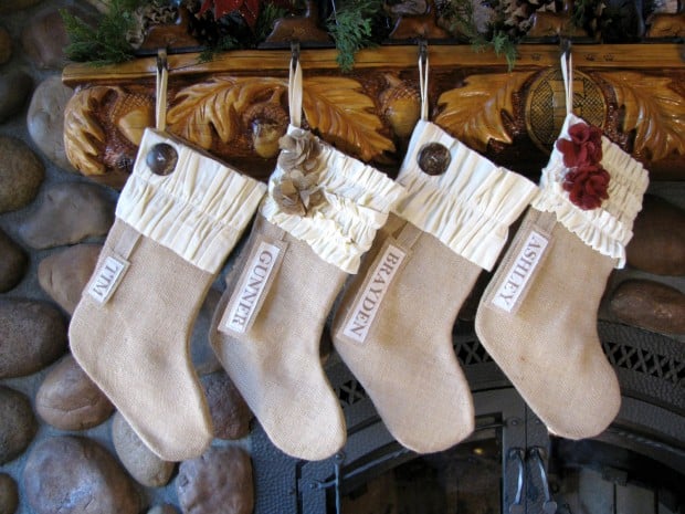 15 Beautiful Handmade Christmas Stocking Designs (13)