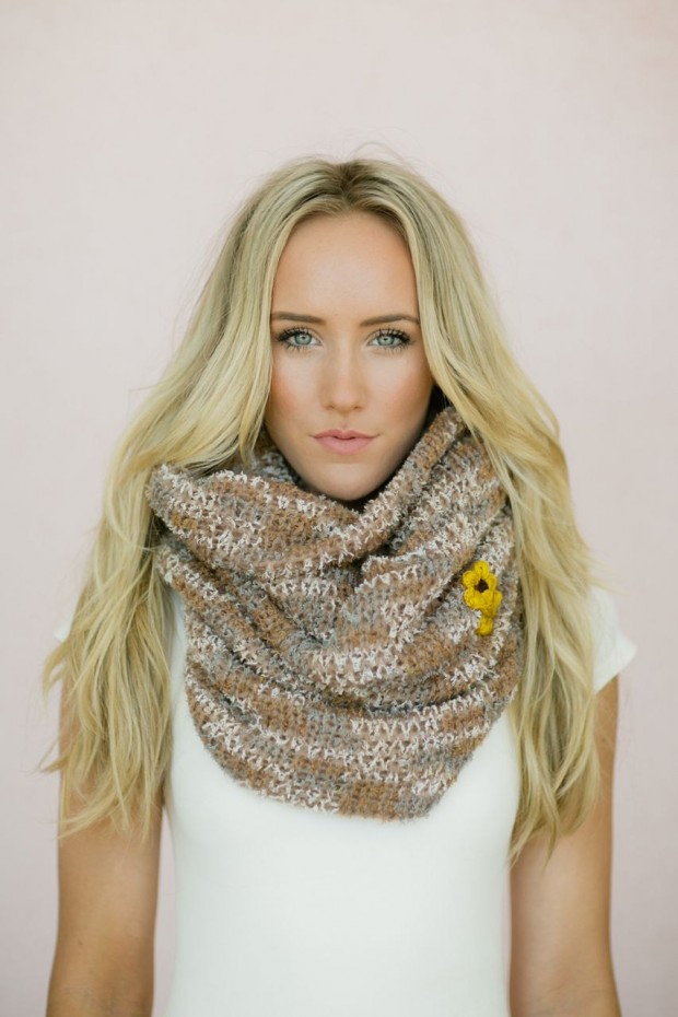 15 Warm and Cozy Winter Scarfs (11)