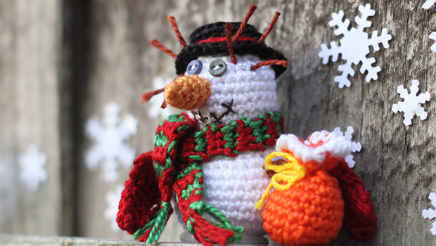 16 Cute Miniature Crochet Christmas Decorations - winter, vintage, tree, stocking, snowman, snow, season, santa, rocking horse, penguin, ornament, miniature, knitting, holiday, figurine, decorations, decor, crocheting, crocheted, crochet, cotton, Colorful, Christmas, angel