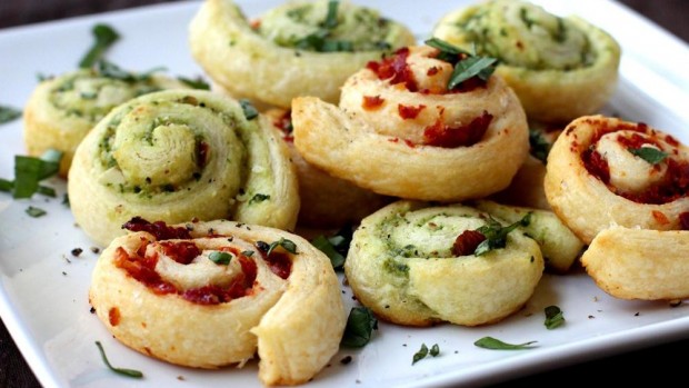 16 Tasty Christmas Appetizer Recipes (15)