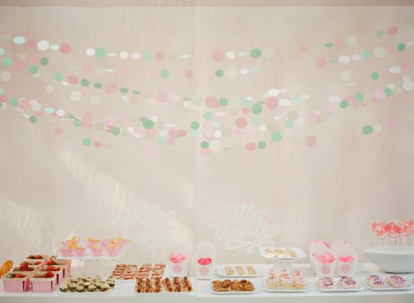 17 Cute DIY Confetti Party Crafts (15)