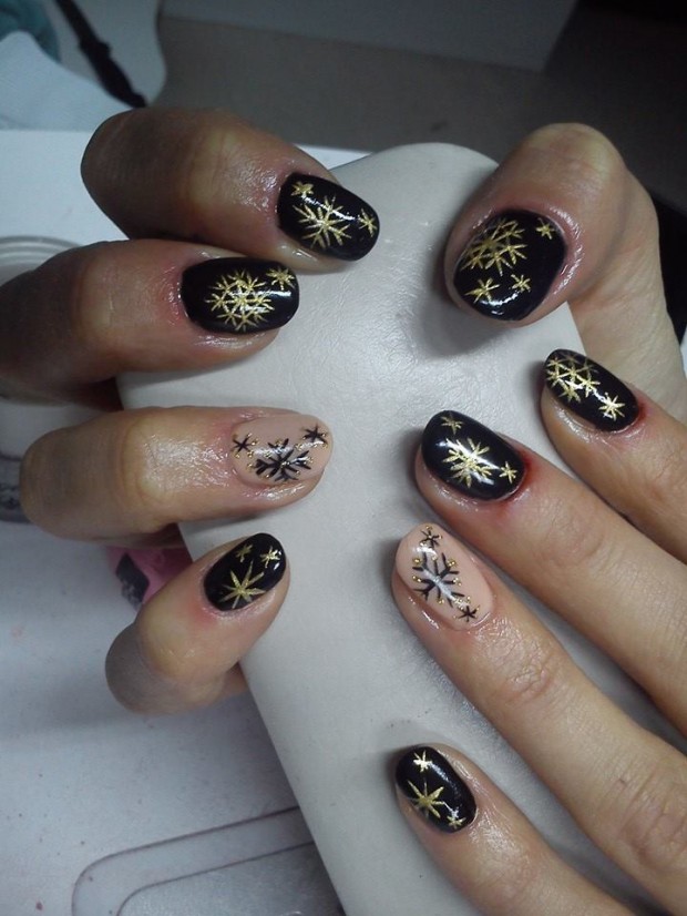 17 Sparkly Nail Designs for New Year’s Eve Party  (5)