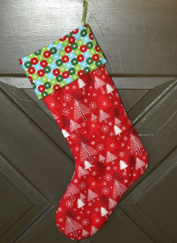 18 Creative and Easy DIY Christmas Stocking (5)