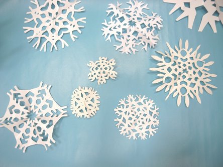 18 Easy DIY Winter Home Decor Projects   (15)