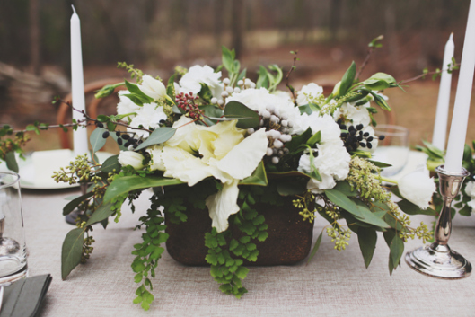 18 Gorgeous Christmas Wedding Decoration Ideas (18)