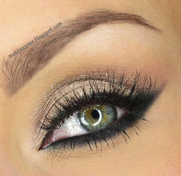 19 Glamorous Makeup Ideas and Tutorials for New Year Eve  (10)