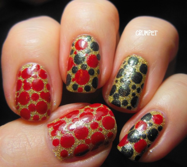 20 Festive Nail Art Ideas for New Year’s Eve (12)