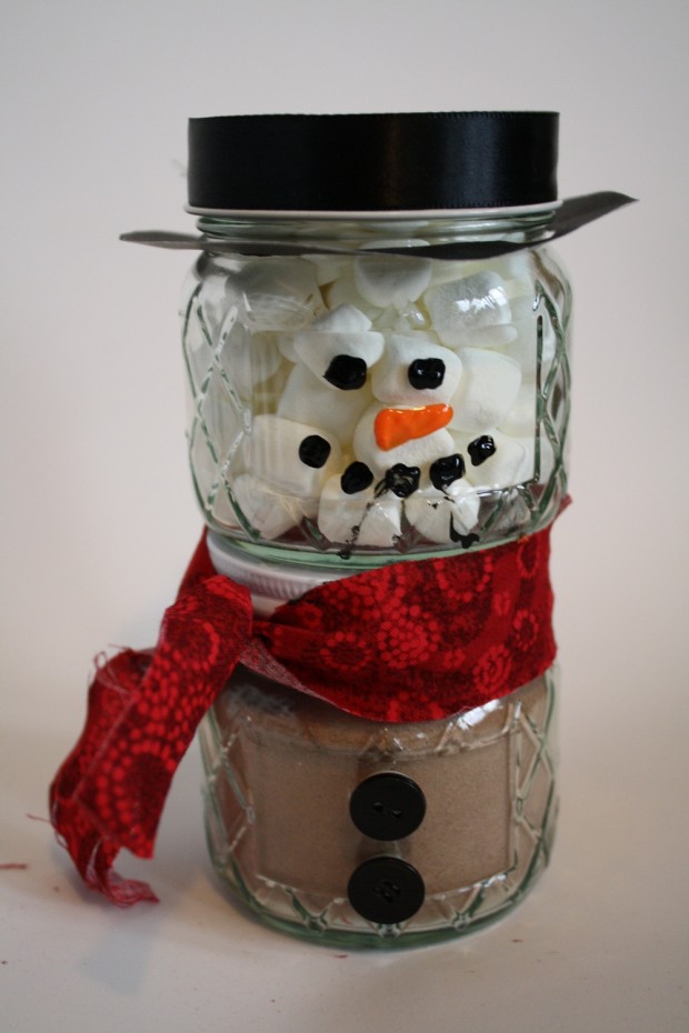 20 Fun and Easy DIY Christmas Gifts (9)