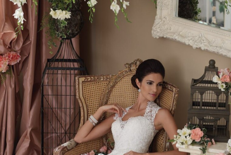 20 Lace Wedding Dresses for Romantic Brides - weddings, Wedding Dresses, romantic wedding, Lace wedding dress, Lace