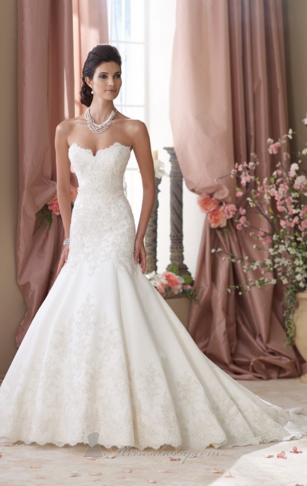 20 Lace Wedding Dresses for Romantic Brides (20)