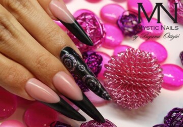 22 Unique and Extravagant Nail Designs - unique nails, unique, nail design ideas, nail design, extravagant nails, extravagant nail designs, extravagant