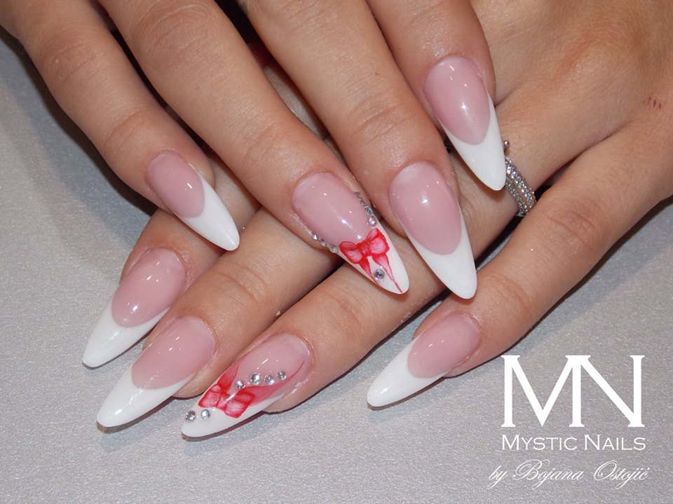 22 Unique and Extravagant Nail Designs