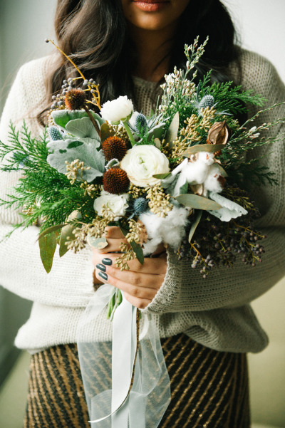 23 Gorgeous Winter Wedding Bouquets  (16)