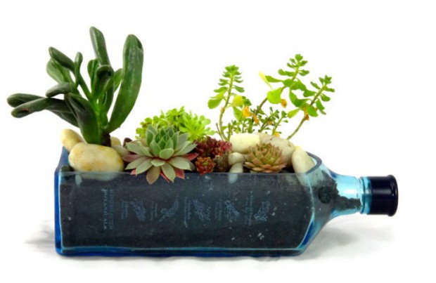 25 Cool and Handmade Planter Designs (9)