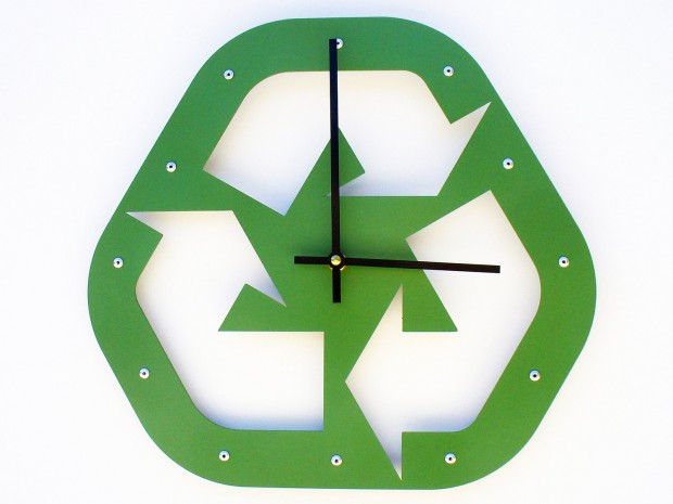 26 Extremely Creative Handmade Wall Clocks  (22)