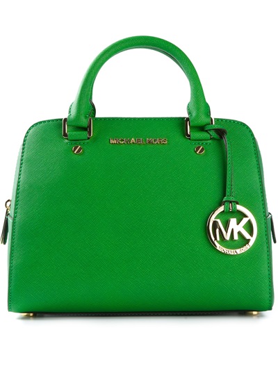 18 Trendy Colored Bags Perfect for Spring