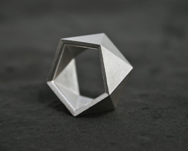 17 Crazy 3D Printed Ring Designs (14)