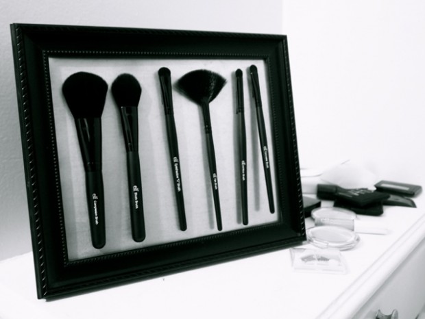 17 Great DIY Makeup Organization and Storage Ideas (1)