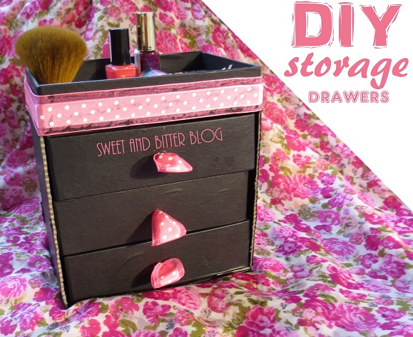 17 Great DIY Makeup Organization and Storage Ideas (5)