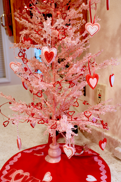 18 Romantic DIY Home Decor Project for Valentine’s Day (2)