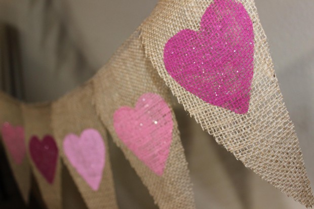 18 Wonderful Handmade Valentine's Day Banners (18)