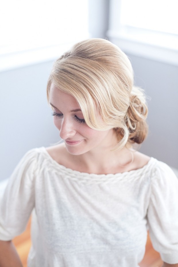 19 Elegant Bridal Hairstyle Ideas for Romantic Bride Look (3)