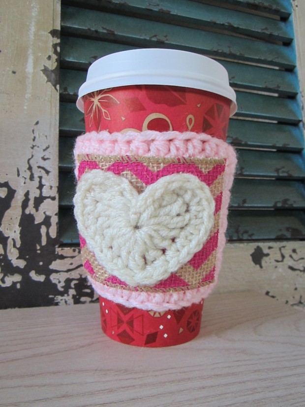 19 Simple yet Creative Handmade Cup Cozies (17)