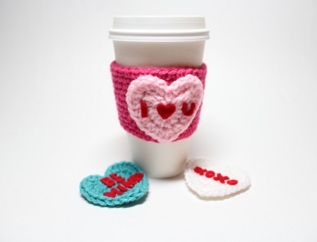 19 Simple yet Creative Handmade Cup Cozies (9)