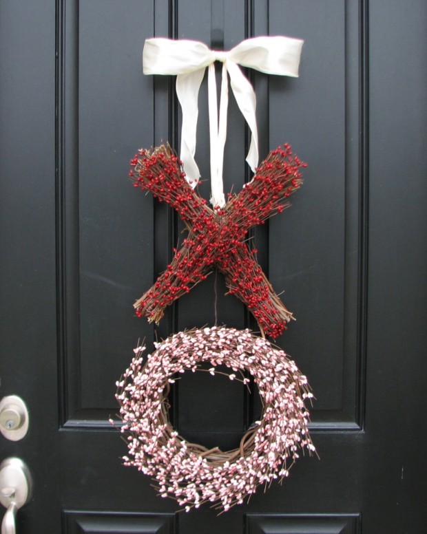 21 Diverse Valentine's Home Decorations (1)