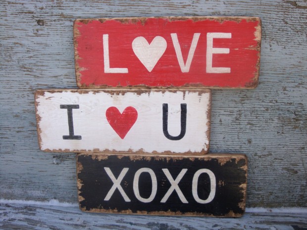 21 Diverse Valentine's Home Decorations (10)