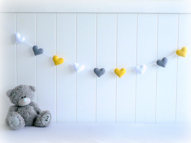 21 Diverse Valentine's Home Decorations (16)