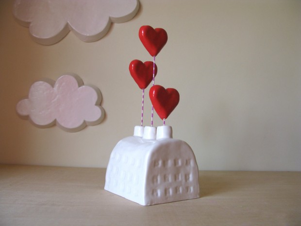 21 Diverse Valentine's Home Decorations (4)