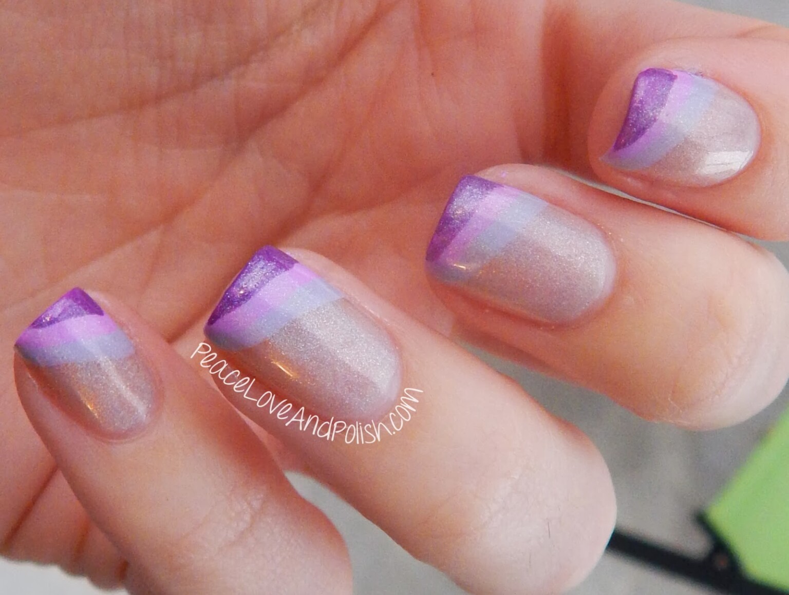 22 Creative and Fun Monochrome Nail Art Ideas