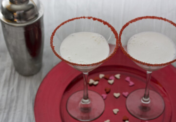 23 Romantic Cocktails for Valentine’s Day - Valentine's day recipes, Valentine's day, recipes, Cocktail