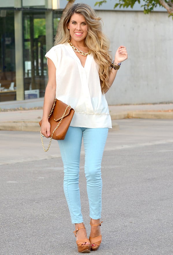 Colored Jeans for Spring 21 Stylish Outfit Ideas (18)