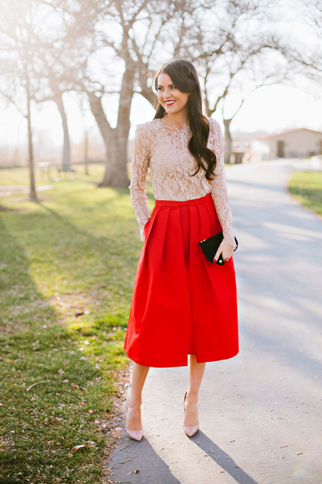 Wear Red on Valentine’s Day 20 Romantic Outfit Ideas (1)