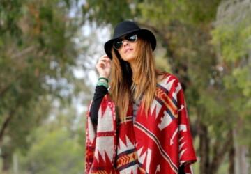 17 Ideas with Capes and Ponchos for Trendy Chic Look - poncho, Outfit ideas, capes