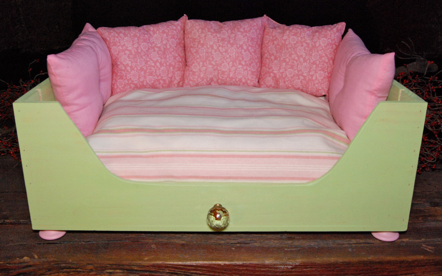 17 Creative Handmade Pet Home Ideas