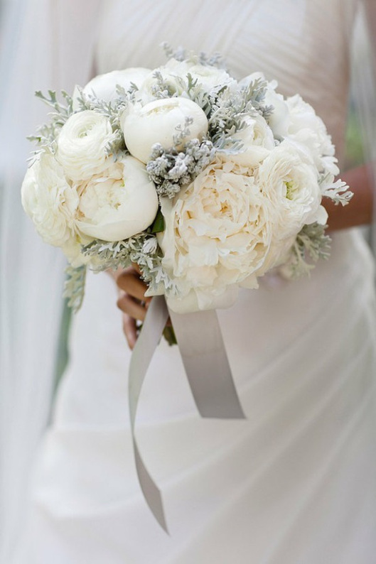 17 Romantic Spring Wedding Bouquets (16)