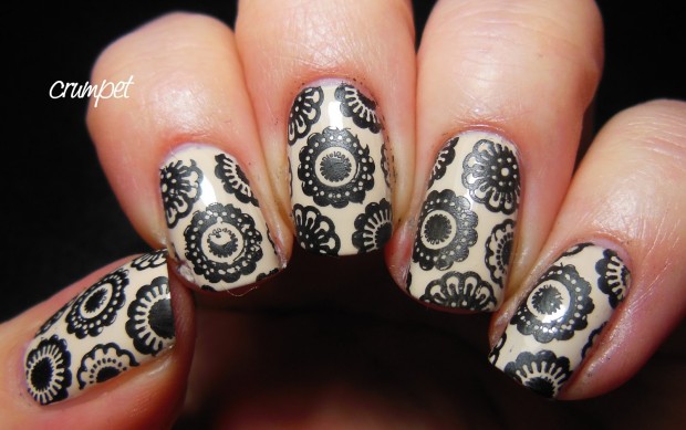 18 Gorgeous Vintage Inspired Nail Art Ideas (4)