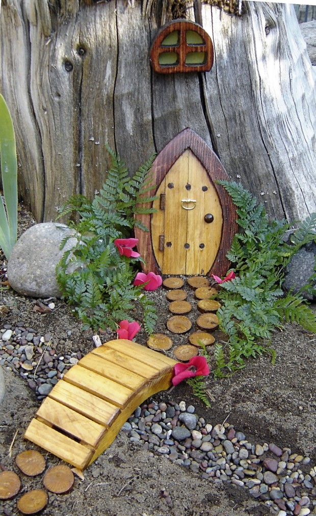 23 Fairy Tale Miniature Garden Decorations (6)