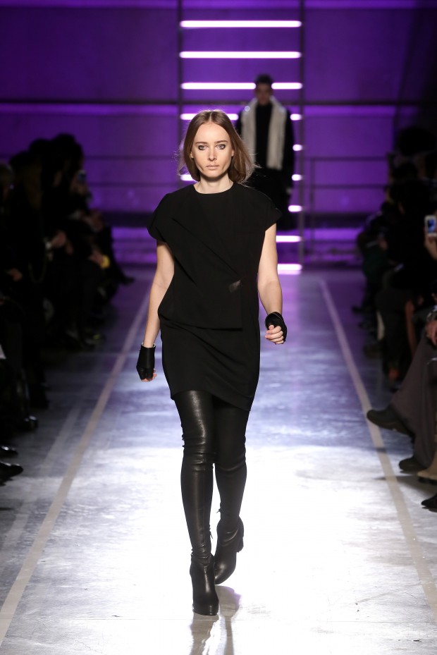 IRFE : Runway - Paris Fashion Week Womenswear Fall/Winter 2014-2015