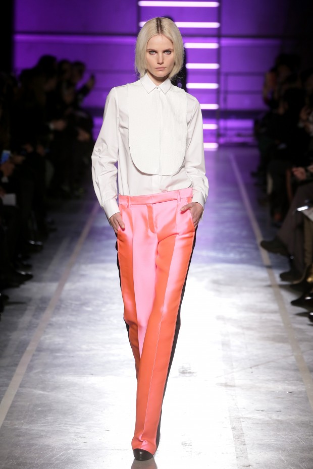 IRFE : Runway - Paris Fashion Week Womenswear Fall/Winter 2014-2015