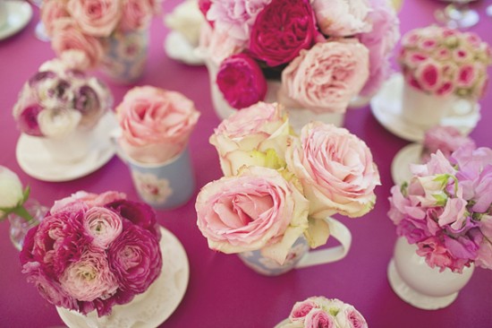 How to Organize The Best Bridal Shower At Home 22 Ideas That Your Guests Will Love (21)