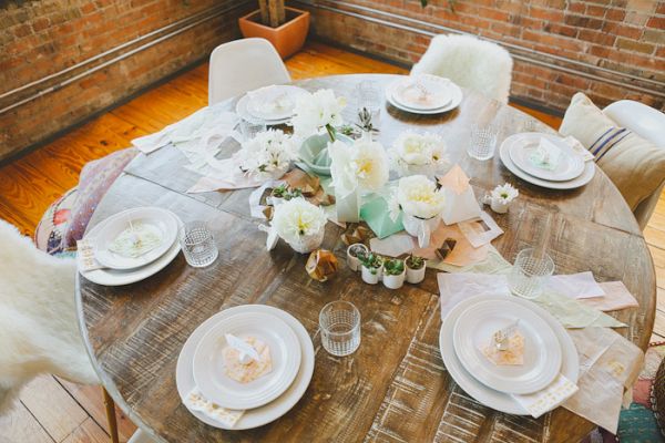 How to Organize The Best Bridal Shower At Home 22 Ideas That Your Guests Will Love (3)