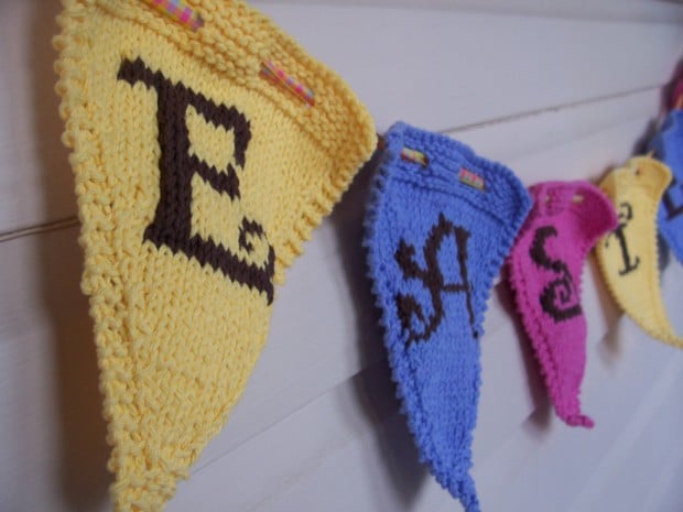 15 Awesome Handmade Easter Banner Decorations (13)