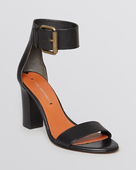 by: Via Spiga@Bloomingdale’s (US) 1