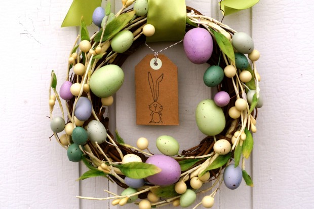 16 Cute Handmade Easter Wreath Ideas (4)